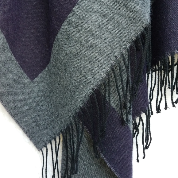 🛍HP🛍 Miss Accessori Women’s Poncho - Picture 12 of 13